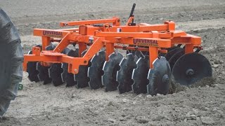 Compact Model Disc Harrow  UNIVERSAL [upl. by Eugine]