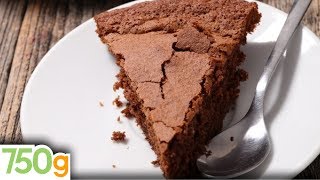 Recette du Gâteau au chocolat ultime  750g [upl. by Yenial]