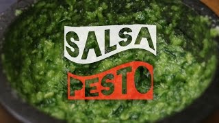 SALSA PESTO EN MORTERO  Pesto genovés casero [upl. by Gewirtz]