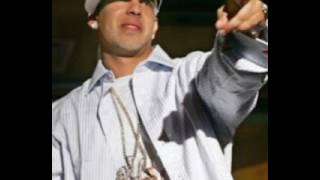 Daddy yankee  Seguroski Instrumental [upl. by Ariek]