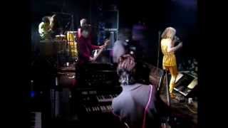 Blondie  Live Glasgow  with full Sunday Girl HQ sound [upl. by Inaffets]