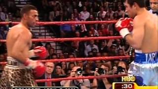 Marco Antonio Barrera vs Prince Naseem Hamed [upl. by Chance]