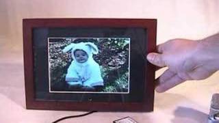 How to Use a Digital Picture Frame [upl. by Almira961]